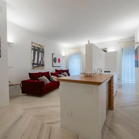 Attico In Apartment *